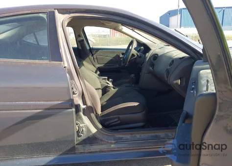 2008 Pontiac Grand Prix z USA, uszkodzony, nr VIN 2G2WP552581194378